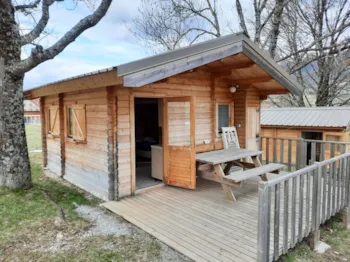 Mietunterkunft - Hütte Mélèze - Camping CHAMP LA CHEVRE