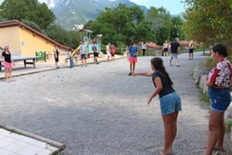 Camping CHAMP LA CHEVRE - image n°41 - Roulottes