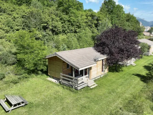 Location - Chalet Alizé 2 Chambres - image n°8 - Camping CHAMP LA CHEVRE