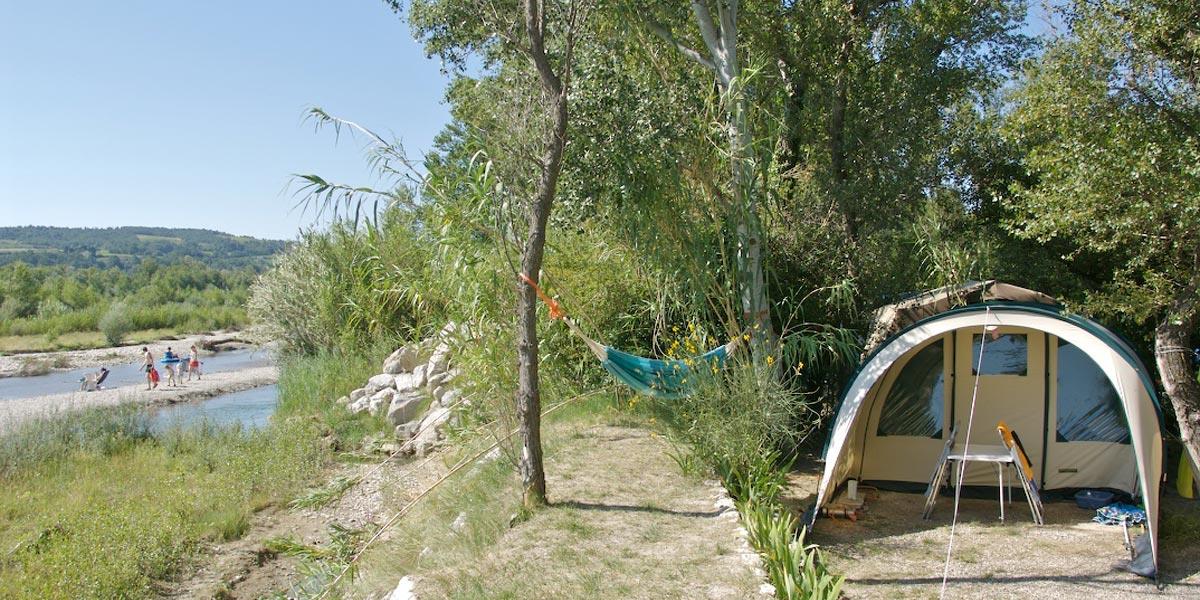 Établissement Camping Les Rives De L'aygues - Tulette