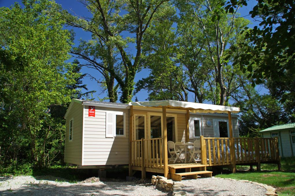 Location - Mobil-Home Standard 33M² 3 Chambres - Terrasse Semi-Couverte - Emplacement Ombragé - Flower Camping Les Rives de l'Aygues