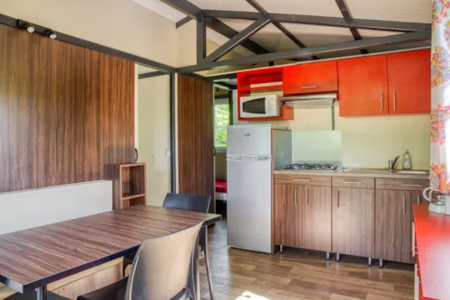 Location - Chalet Confort 25M² 2 Chambres  - Terrasse Couverte - Climatisation - image n°7 - Flower Camping Les Rives de l'Aygues