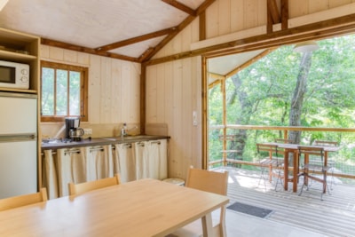 Cabane Lodge Bois on piles 2 bedrooms 27m² - sheltered terrace, Shaded pitch