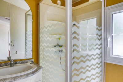 Mobile-home 2 bedrooms 28m² - Shaded pitch