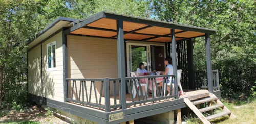 Location - Chalet Confort 25M² 2 Chambres  - Terrasse Couverte - Climatisation - image n°1 - Flower Camping Les Rives de l'Aygues