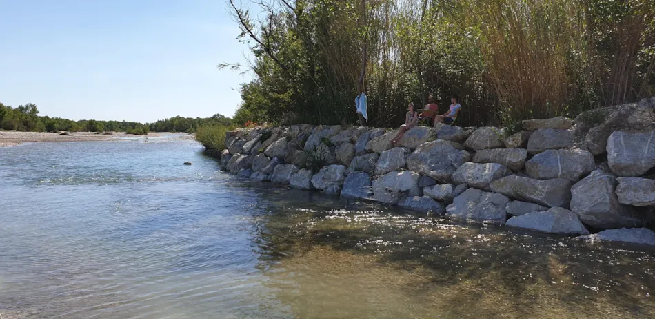 Flower Camping Les Rives de l'Aygues