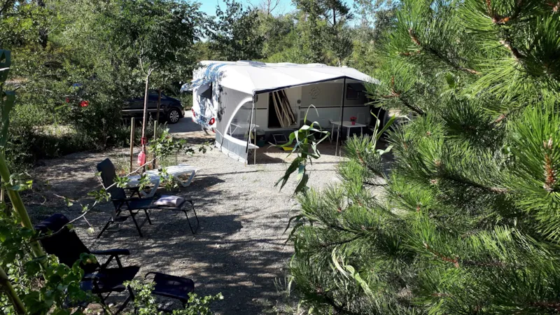 Forfait Privilège Bord De Rivière Avec Électricité