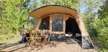 Mietunterkunft - Tent Ready To Camp 28 M² - Halbüberdachte Terrasse - Ohne Sanitäranlagen - Flower Camping Les Rives de l'Aygues