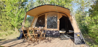 Tent ready to camp 28 M² - Half-covered terrace - without toilet blocks