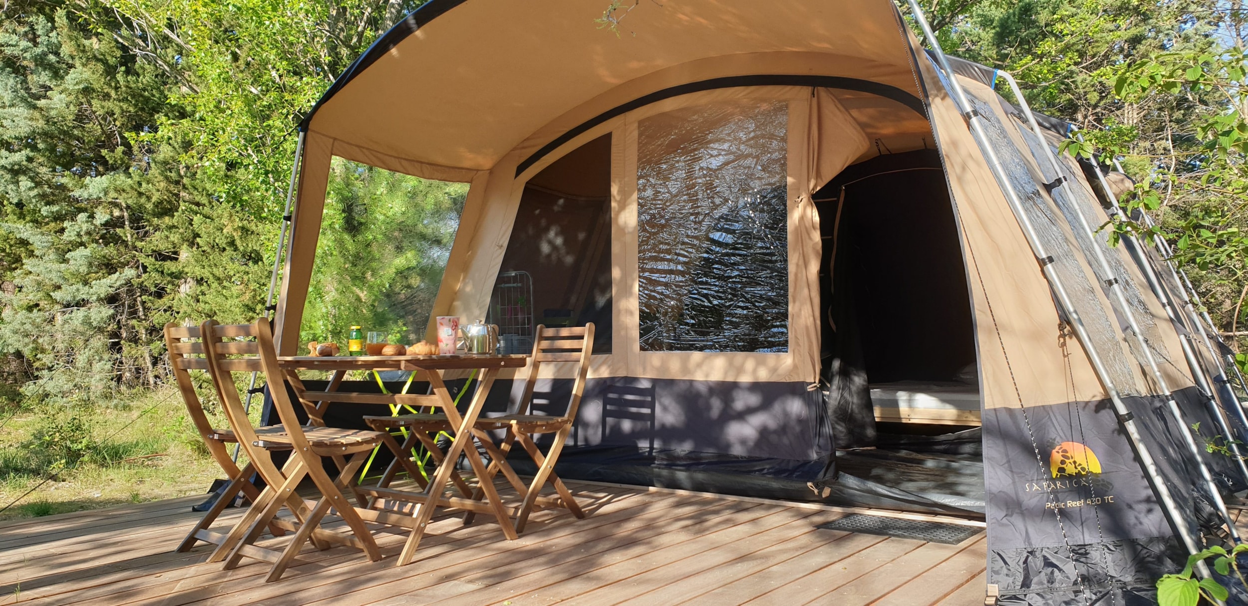 Flower Camping Les Rives de l'Aygues — Photo 9