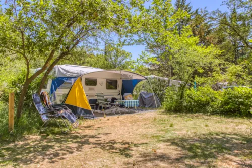 Emplacement - Forfait Confort Avec L'électricité - image n°4 - Flower Camping Les Rives de l'Aygues