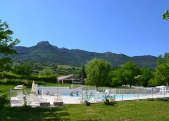Camping Onlycamp Les Tuillères - image n°2 - Camping Direct