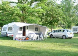 Kampeerplaats(en) - Wandel- En Fietsarrangement   (1 Plaats, 1 Persoon) - Camping Onlycamp Les Tuillères