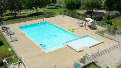 Camping Onlycamp Les Tuillères - Auvergne-Rhône-Alpes