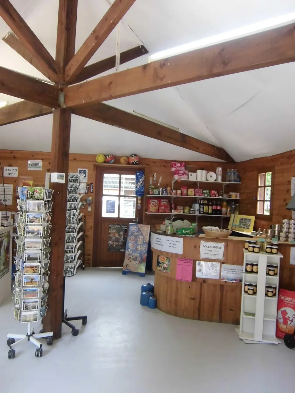 Camping de L'Etang du Merle