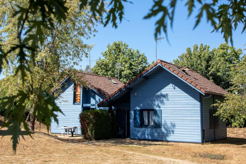 Traditional Fish Chalet - 40 m² (attached)