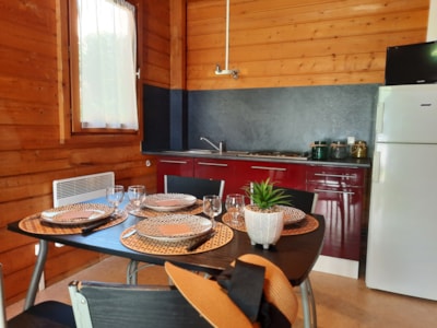 Traditional Flower Chalet - 30 m²