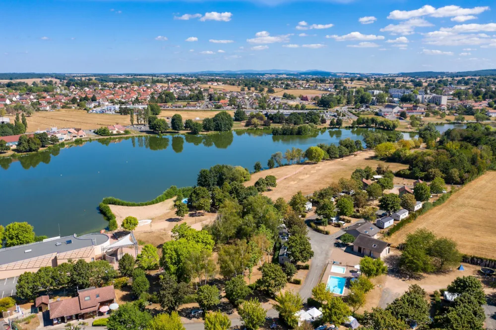 Emplacement - Forfait Randonneur (À Pied Ou À Vélo / 1 Tente Sans Électricité) - Camping de Bourbon-Lancy