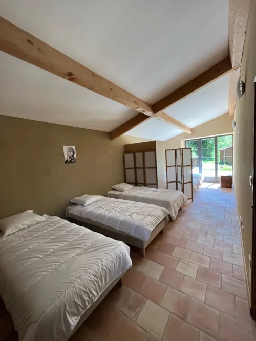 Location - Magnifique Mas Provençal - Avec Piscine - image n°7 - Camping Porte de Provence