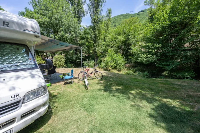 Forfait (Caravane / Camping-Car / Tente) 70/100M²