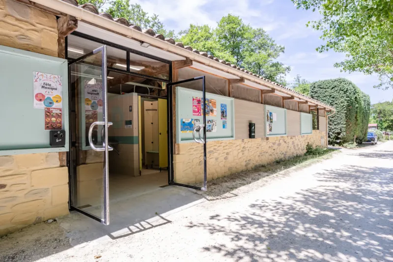 Forfait (Caravane / Camping-Car / Tente) 70/100M²