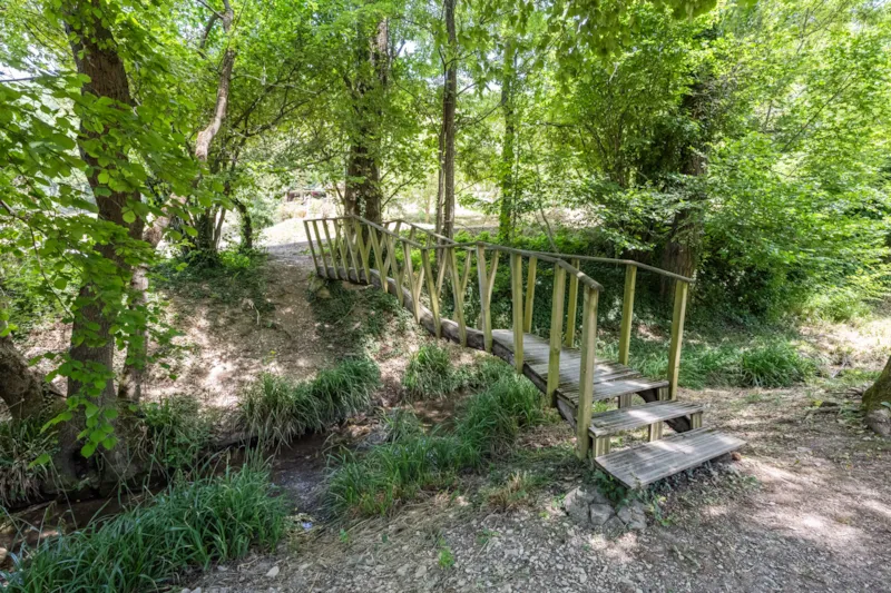 Forfait (Caravane / Camping-Car / Tente) 70/100M²