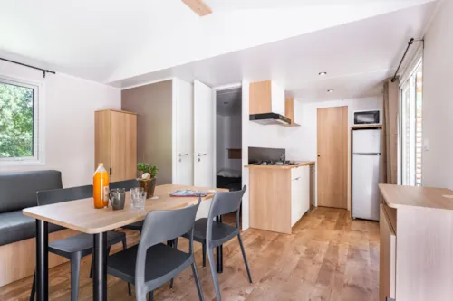 Accommodation - Mobile-Home Confort - 2 Bedrooms - Air-Conditioning - image n°6 - Camping Porte de Provence