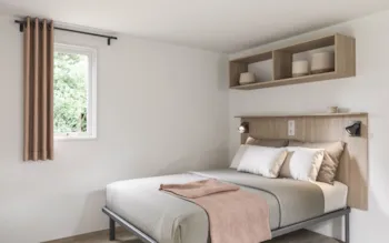 Huuraccommodatie(s) - Stacaravan Comfort Pmr - 2 Slaapkamers - Met Airconditioning - 4 Personen - Camping Porte de Provence