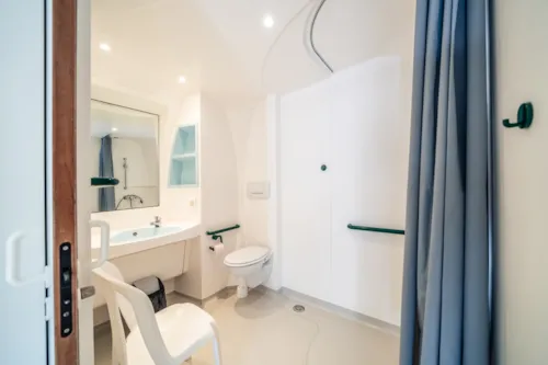 Location - Mobil Home Premium Pmr Life - 31M²- 2 Chambres + Clim - image n°6 - CAMPING LES CLOS