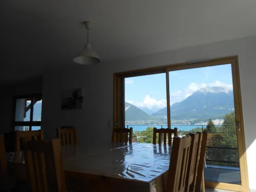 Accommodation - Apartment 116M² Lake View - 4 Bedrooms / 2 Bathrooms - image n°4 - Camping Le Panoramic
