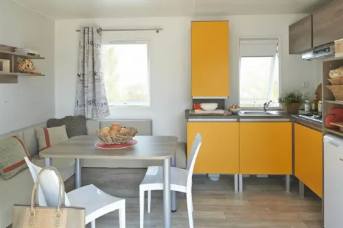 Accommodation - Mobil Home Declick 28M² - 2 Bedrooms, 2 Bathrooms - image n°2 - Camping Le Panoramic