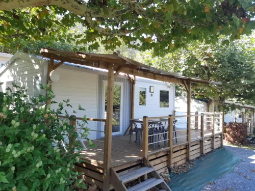Huuraccommodatie(s) - Stacaravan Tournette 27M² - Half-Schaduwrijk Terras Tv - image n°1 - Camping Le Panoramic