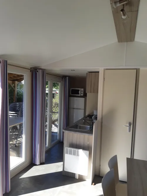 Mietunterkunft - Mobilheim Riviera 34M² - 3 Zimmer - image n°3 - Camping Le Panoramic