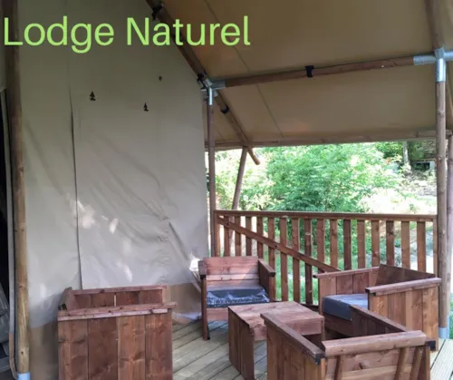 Location - Lodge Naturel 30M² + 15M² En Mezzanine - 2 Chambres - Cuisine - Salle D'eau - Spa Privatif - image n°4 - Hôtel de Plein Air Suze Luxe Nature