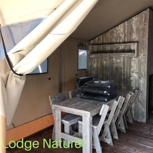 Location - Lodge Naturel 30M² + 15M² En Mezzanine - 2 Chambres - Cuisine - Salle D'eau - Spa Privatif - image n°6 - Hôtel de Plein Air Suze Luxe Nature