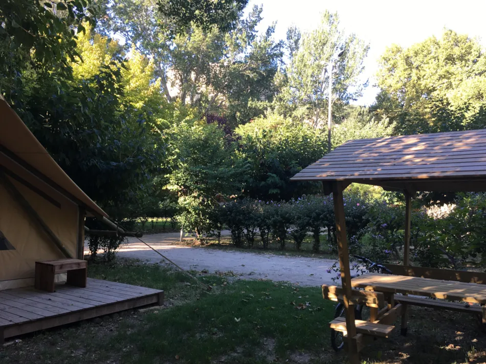 Hôtel de Plein Air Suze Luxe Nature