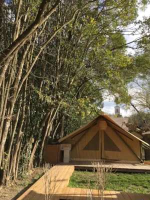 Locatif - Lodge Central 24m² - 1 bedroom - kitchen - bathroom - Hôtel de Plein Air Suze Luxe Nature
