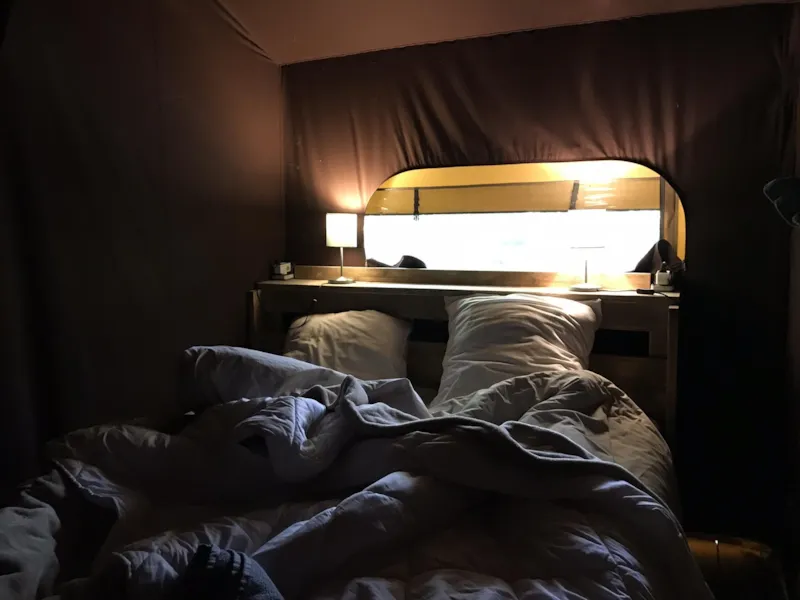 Lodge Château 32M² - 2 Chambres - Spa Privatif- Cuisine -  Salle D'eau