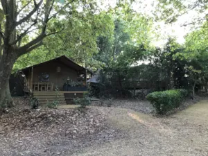 Locatif - Lodge Zen 34m² - 3 bedrooms - private spa - kitchen - bathroom - Hôtel de Plein Air Suze Luxe Nature