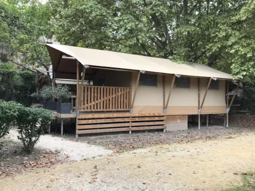 Accommodation - Lodge Jasmin 34M² - 3 Bedrooms - Kitchen - Bathroom- Private Spa - image n°4 - Hôtel de Plein Air Suze Luxe Nature