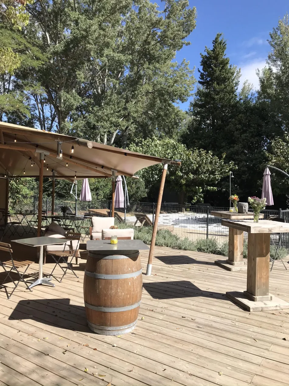 Hôtel de Plein Air Suze Luxe Nature