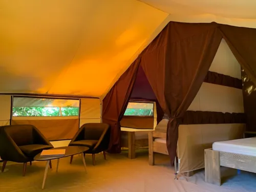 Accommodation - Lodge Clairière 25M² - 2 Bedrooms - Kitchen -Private Spa - image n°9 - Hôtel de Plein Air Suze Luxe Nature