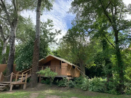 Accommodation - Lodge Clairière 25M² - 2 Bedrooms - Kitchen -Private Spa - image n°1 - Hôtel de Plein Air Suze Luxe Nature