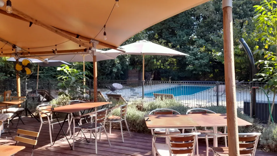 Hôtel de Plein Air Suze Luxe Nature