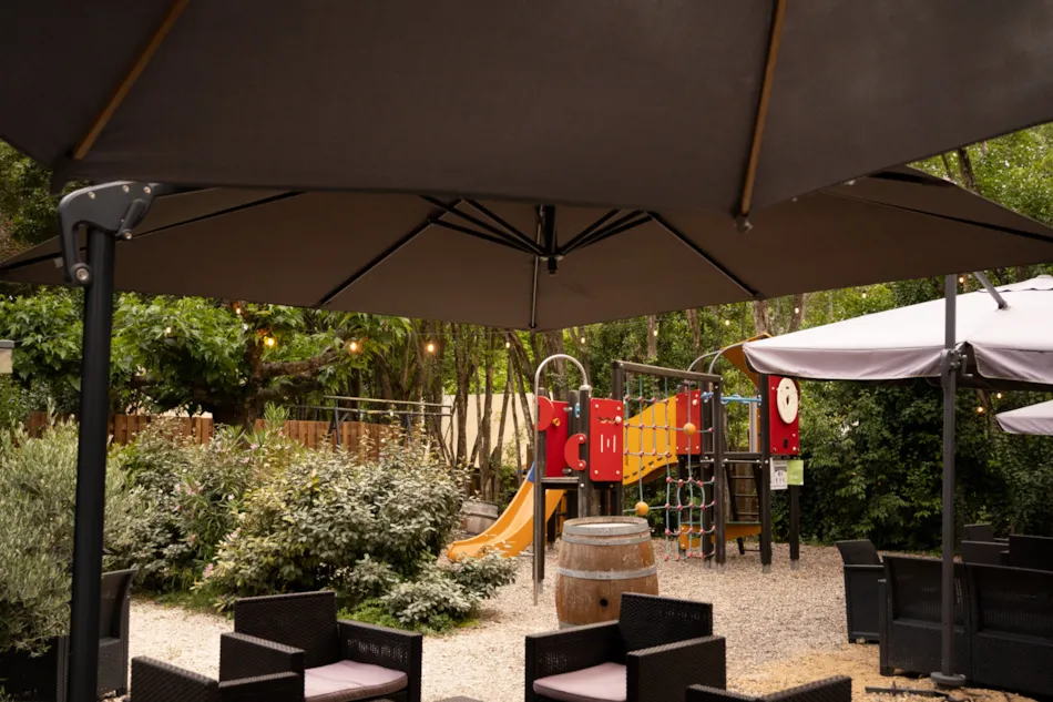 Hôtel de Plein Air Suze Luxe Nature