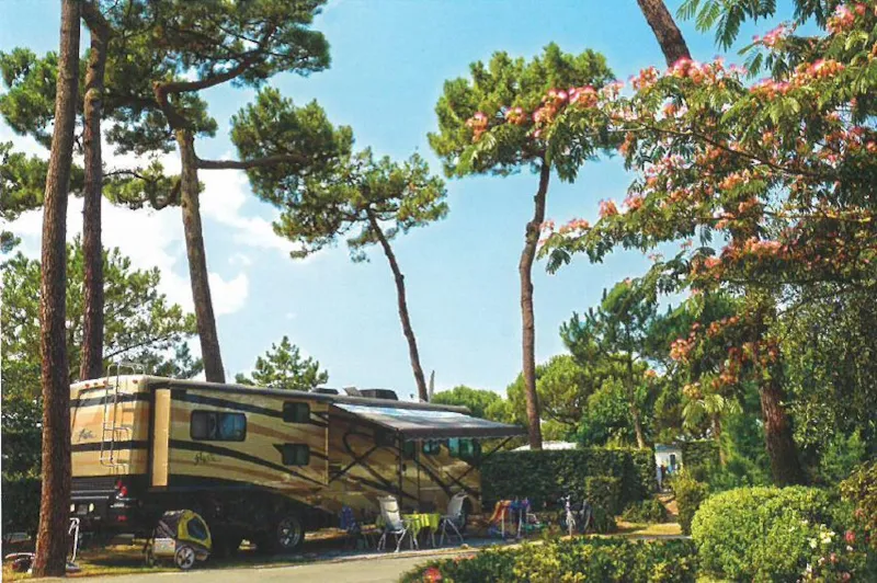 Emplacement Camping (Parc La Mer)