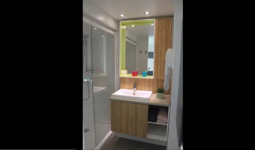 Accommodation - Spa Mobile Home With Private Jacuzzi - image n°8 - Camping du Domaine de Senaud