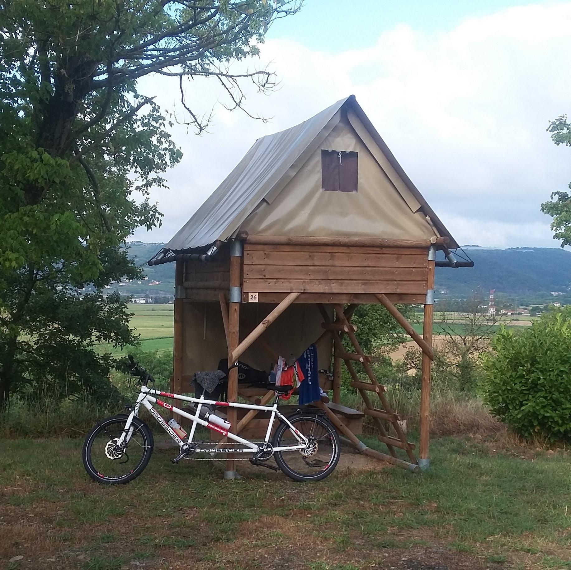 Mietunterkunft - Hütte Auf Stelzen 1 Doppelbett - Camping du Domaine de Senaud