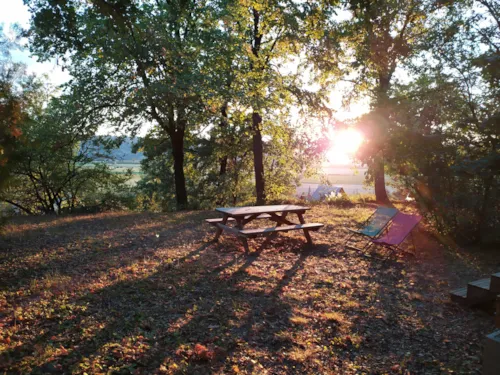 Location - Mobil-Home Premium, 2 Salles De Bain, Vue Panoramique - image n°2 - Camping du Domaine de Senaud