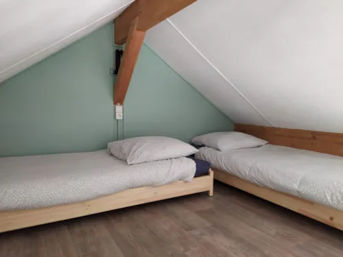 Location - Chalet Famille + Kit Bébé Inclus - image n°9 - Camping du Domaine de Senaud
